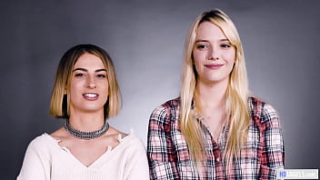 Two Lesbian Cuties Having Orgasms